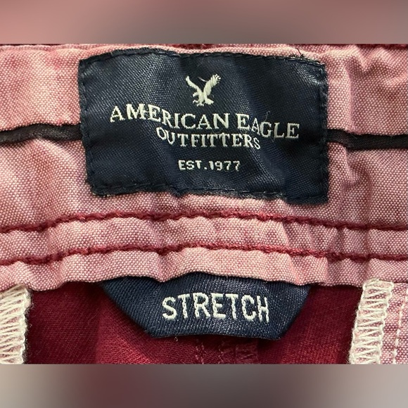 American Eagle Outfitters Women's Burgundy Stretch Shortie Shorts - Picture 5 of 7